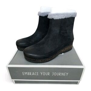 Dansko Mitzy Womens 8.5 Boots Burnished Suede Black Side Zip Fur Lined Ankle 39